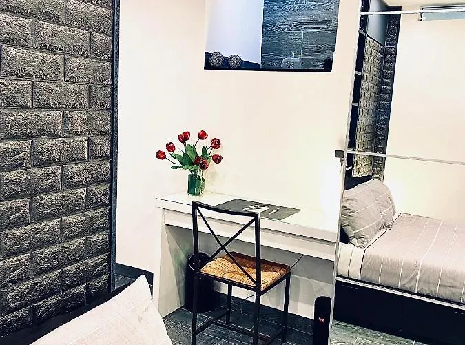 Residenza Toraldo * Rome